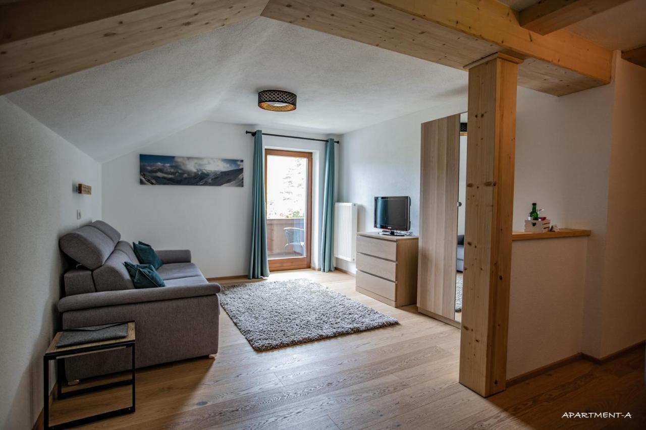 Haus Almrausch Apartment เซเฟลด์ อิน ทิโรล ภายนอก รูปภาพ